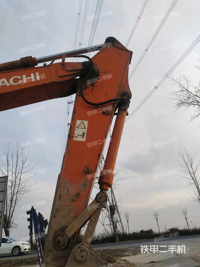 小臂整體右前（工作和回轉裝置）