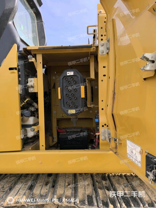 液壓泵室（大件艙室）