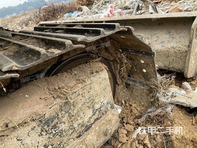 右導(dǎo)向輪（行走機(jī)構(gòu)）