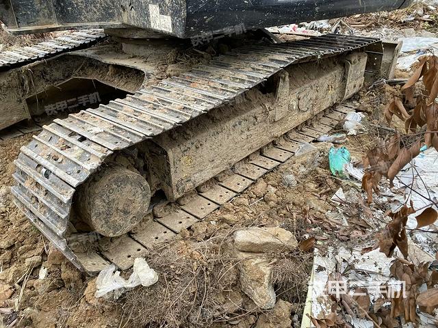 左側(cè)履帶整體?（行走機(jī)構(gòu)）