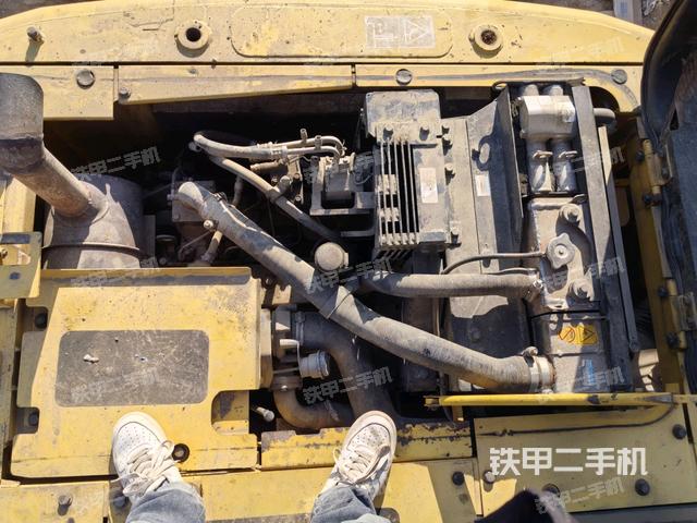 發(fā)動機整體俯視(整機外觀) 發(fā)動機整體俯視(整機外觀)