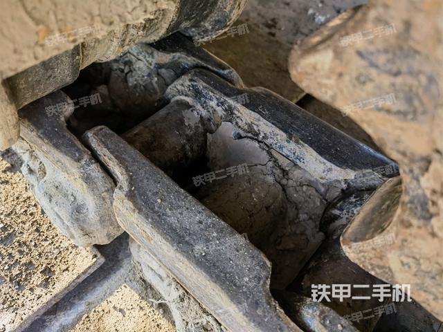 左托鏈輪和鏈筋(行走機構(gòu)) 左托鏈輪和鏈筋(行走機構(gòu))