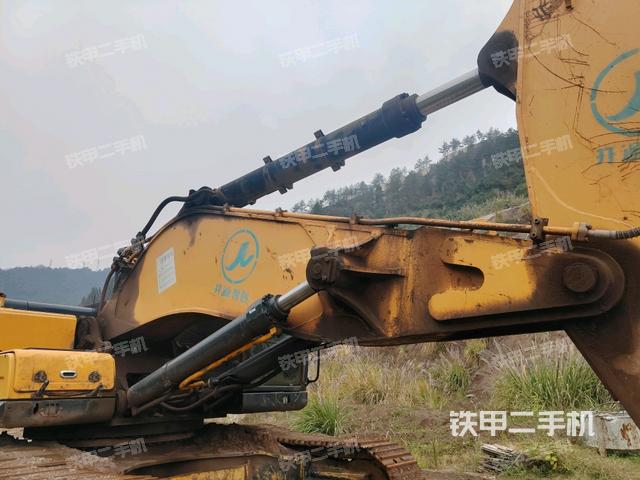 大臂整體?右側(cè)（工作和回轉(zhuǎn)裝置）