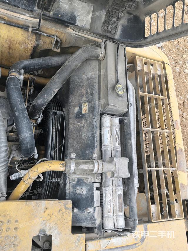 水箱+風(fēng)扇特寫（上車部件）