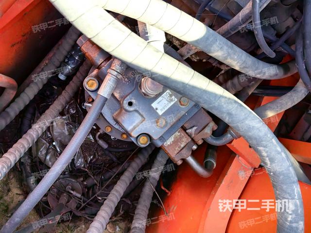 回轉(zhuǎn)馬達(dá)(上車部件) 回轉(zhuǎn)馬達(dá)(上車部件)