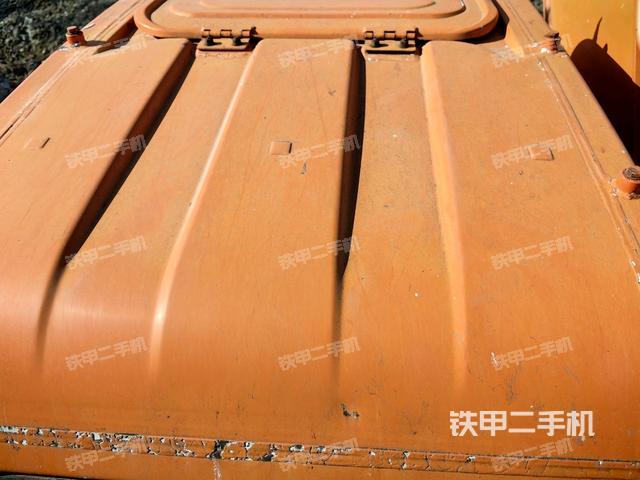駕駛室頂部俯視(上車部件) 駕駛室頂部俯視(上車部件)