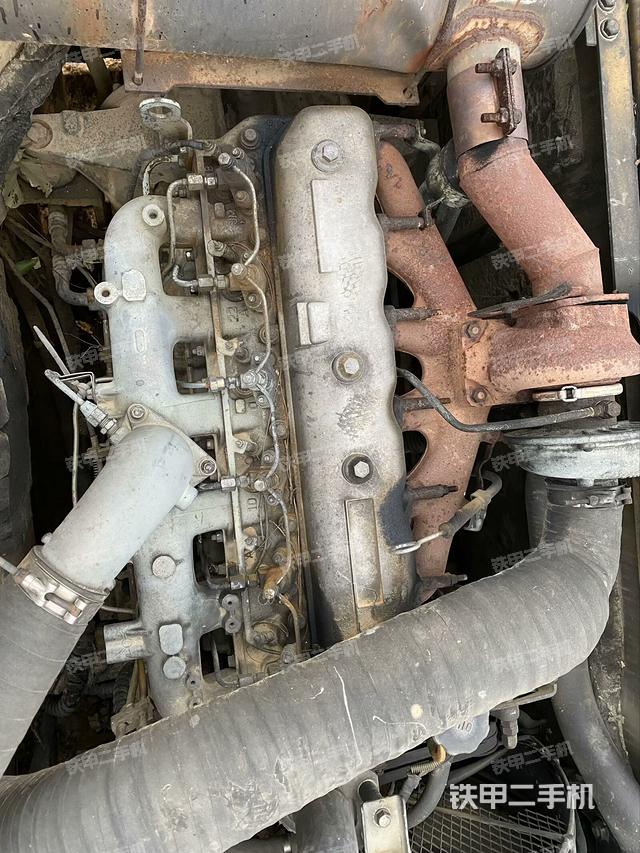 氣門室蓋螺絲特寫（上車部件）