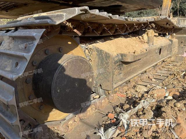 左側(cè)履帶整體?（行走機構(gòu)）