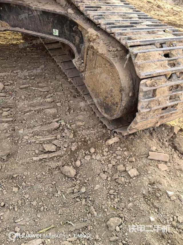 右側(cè)行走馬達(dá)蓋板（行走機(jī)構(gòu)）