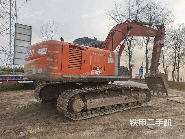 右后45（整機外觀）