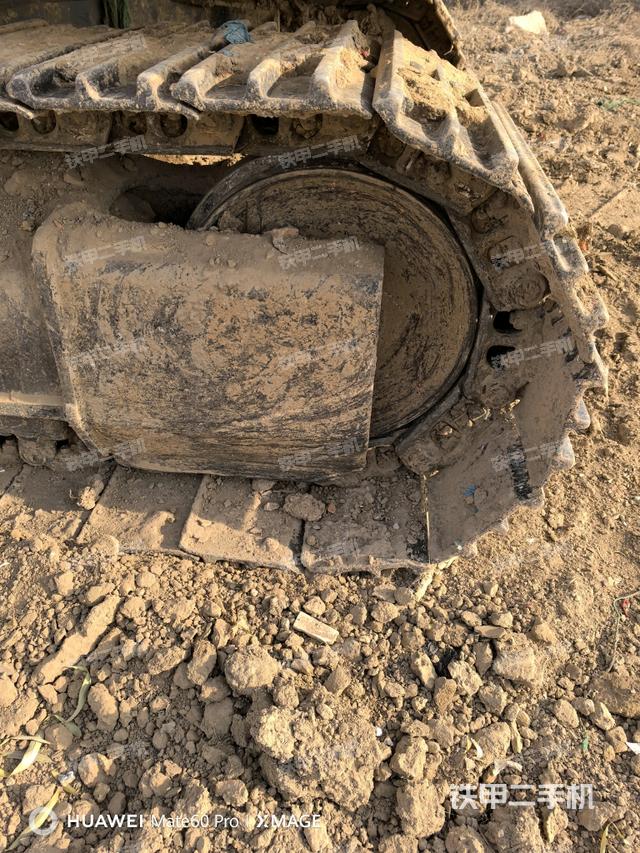 左側(cè)行走馬達(dá)蓋板（行走機(jī)構(gòu)）