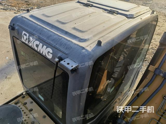 駕駛室頂部俯視(上車部件) 駕駛室頂部俯視(上車部件)