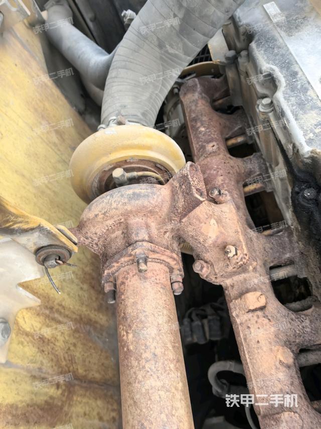 氣門室蓋螺絲特寫（上車部件）