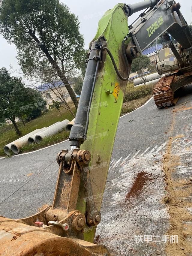 小臂整體左后（工作和回轉(zhuǎn)裝置）