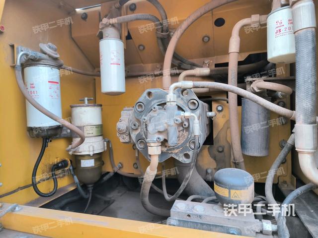 液壓泵室（大件艙室）