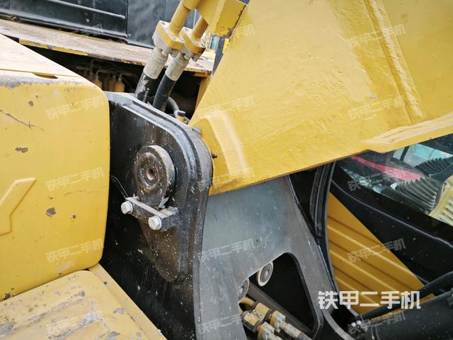 大臂根部?斜視（工作和回轉(zhuǎn)裝置）