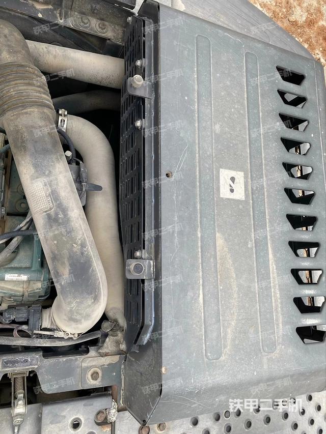 水箱+風扇特寫（上車部件）