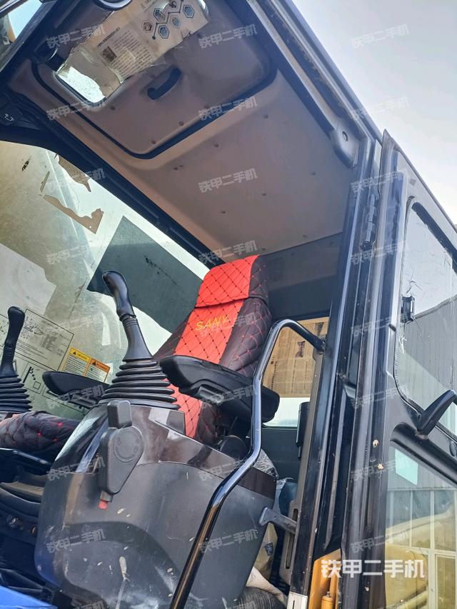 頂棚整體（駕駛室部分）