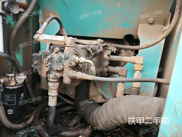 液壓泵室(大件艙室) 液壓泵室(大件艙室)