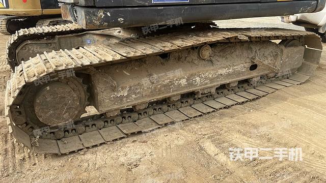 单侧履带整体（整机外观）