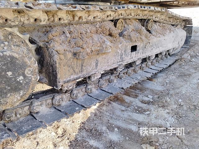 单侧履带整体（整机外观）