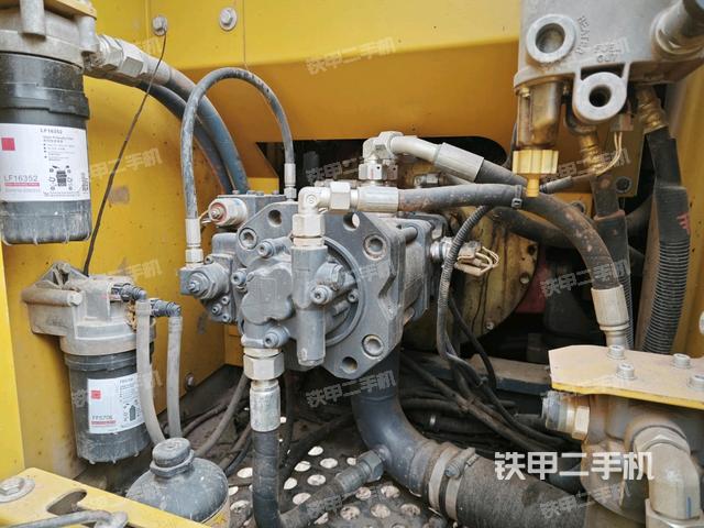 液壓泵室(大件艙室) 液壓泵室(大件艙室)