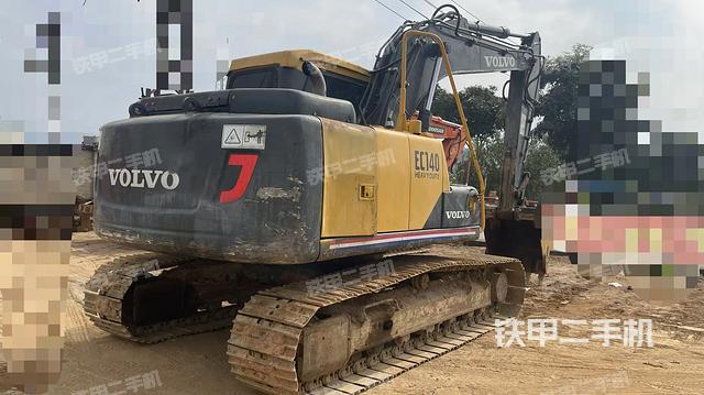 整机右后45°（整机外观）