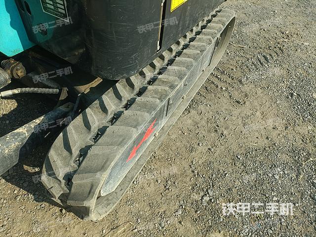 單側(cè)履帶整體（整機(jī)外觀）