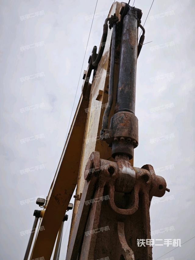 小臂整體右前（工作和回轉(zhuǎn)裝置）