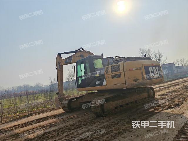 駕駛室整體(整機外觀) 駕駛室整體(整機外觀)