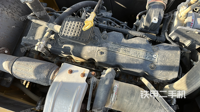 发动机整体俯视（整机外观）