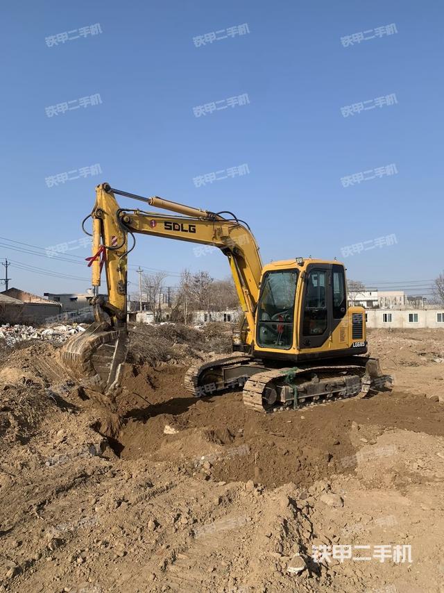 駕駛室整體（整機(jī)外觀）