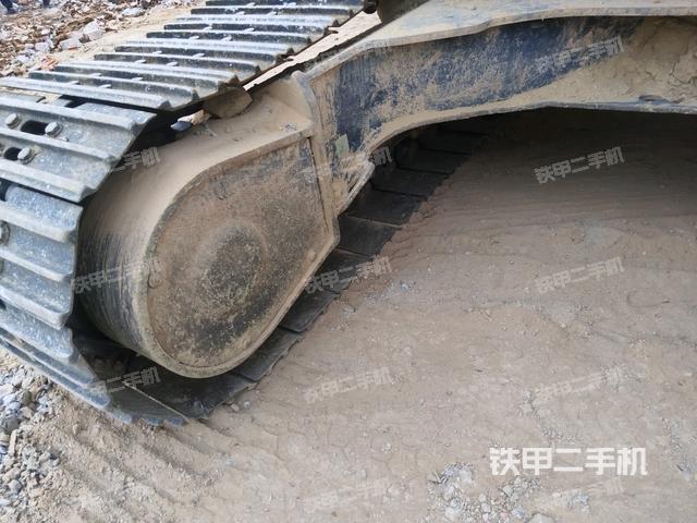 右側(cè)行走馬達(dá)蓋板（行走機(jī)構(gòu)）