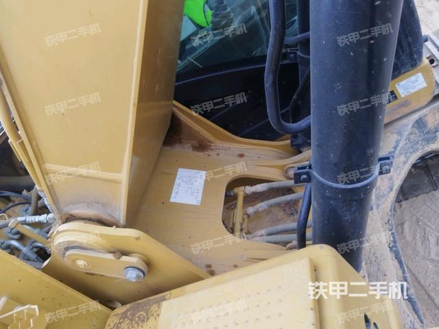 大臂根部?斜視（工作和回轉(zhuǎn)裝置）