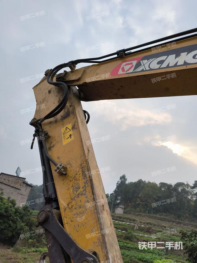 小臂整體左后（工作和回轉(zhuǎn)裝置）