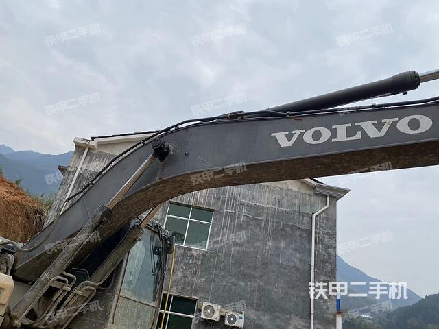 大臂整體?右側（工作和回轉裝置）