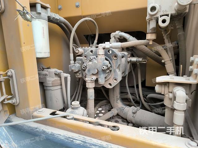 液壓泵室（大件艙室）