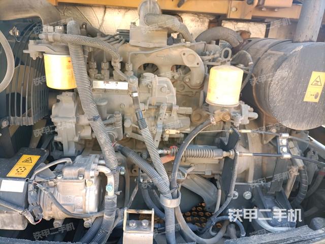 發(fā)動機室(上車部件) 發(fā)動機室(上車部件)