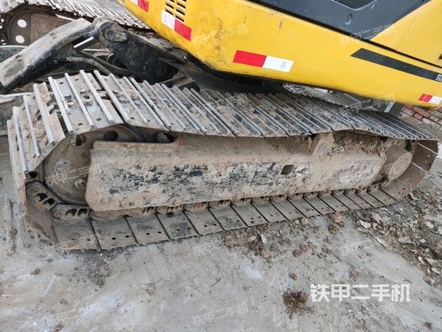 右側(cè)履帶整體?(行走機(jī)構(gòu)) 右側(cè)履帶整體?(行走機(jī)構(gòu))