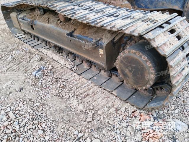 單側(cè)履帶整體（整機(jī)外觀）