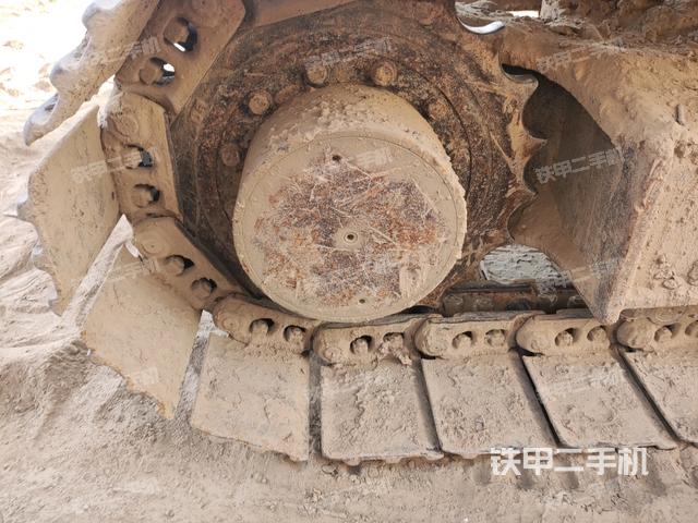 左驅(qū)動輪(行走機構(gòu)) 左驅(qū)動輪(行走機構(gòu))