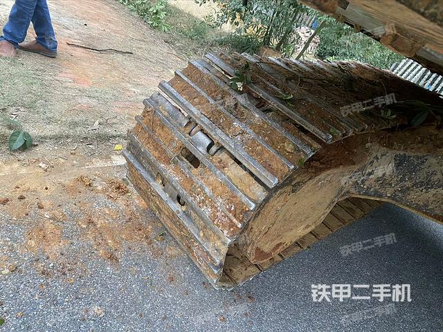 右側(cè)行走馬達(dá)蓋板（行走機(jī)構(gòu)）