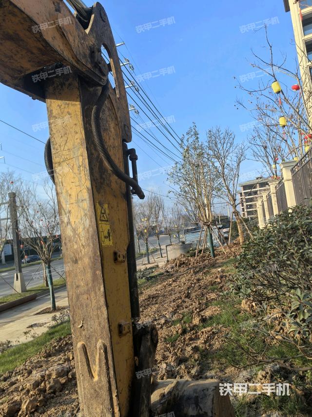 小臂整體左后（工作和回轉(zhuǎn)裝置）