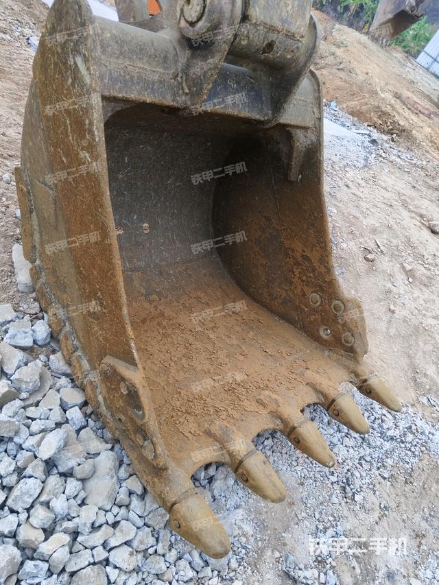 鏟斗45度（工作和回轉(zhuǎn)裝置）