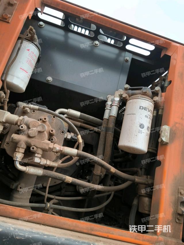 液壓泵室（大件艙室）