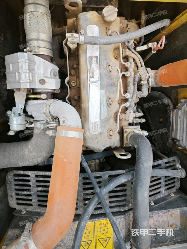 發(fā)動(dòng)機(jī)室(上車(chē)部件) 發(fā)動(dòng)機(jī)室(上車(chē)部件)