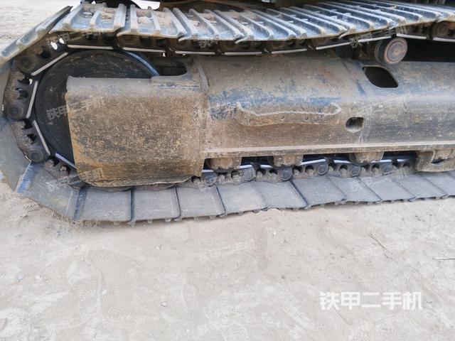 左導(dǎo)向輪（行走機(jī)構(gòu)）