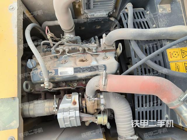 發(fā)動機(jī)室（上車部件）