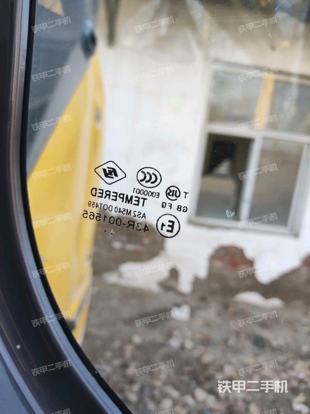 后窗玻璃角標(biāo)(駕駛室部分) 后窗玻璃角標(biāo)(駕駛室部分)