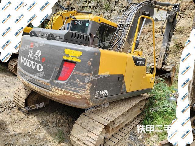 整机右后45°（整机外观）